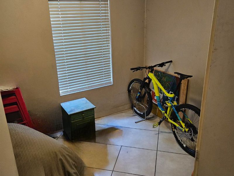 Secure, Central, Comfortable Complex Living - Photo 7