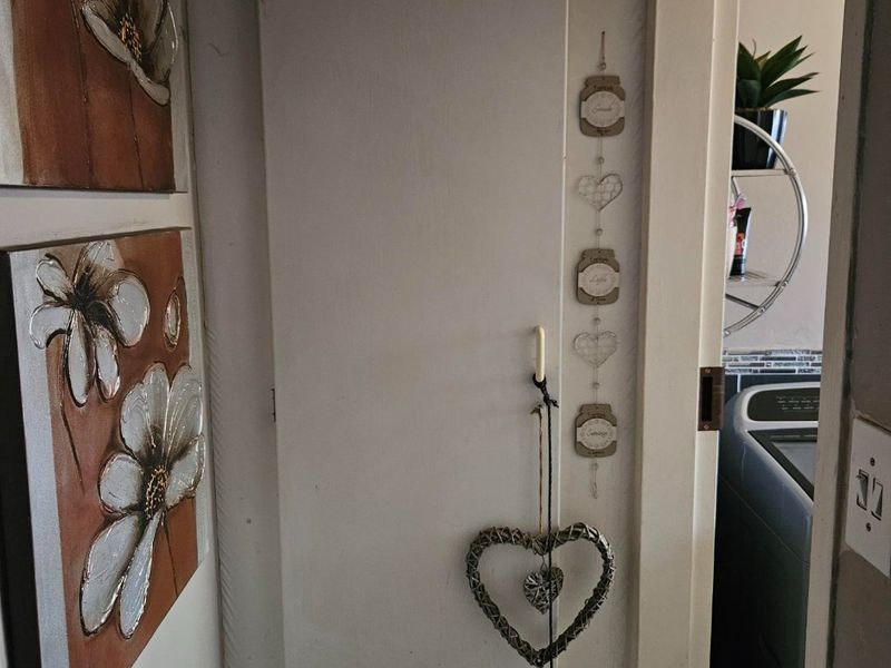 Secure, Central, Comfortable Complex Living - Photo 3