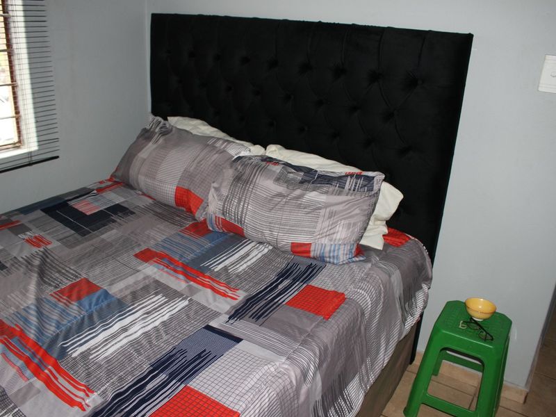 3 Bedroom Flat on the Ground Floor - Photo 5