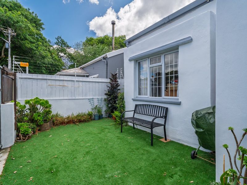 Quaint Character Cottage in the Heart of Rondebosch Village | Southern Suburbs  - Photo 2