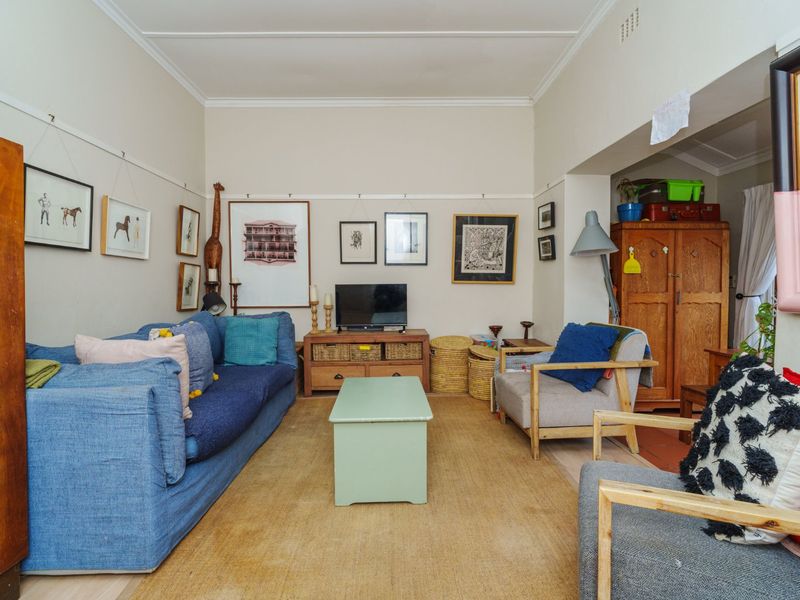 Quaint Character Cottage in the Heart of Rondebosch Village | Southern Suburbs  - Photo 6