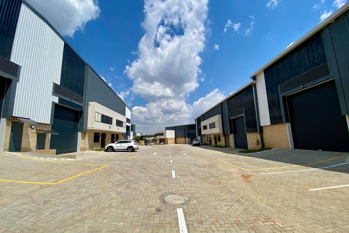 Brand New Warehouse Development In Samrand - Photo 2