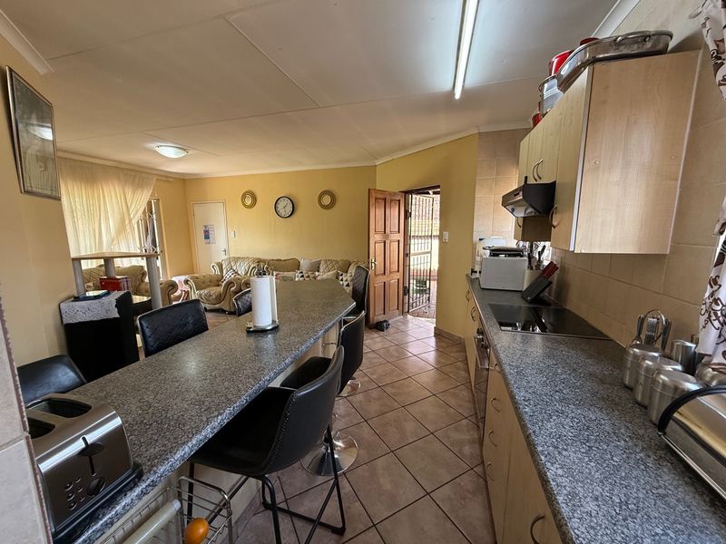 Secure Estate Living Home with Future Development Potential - Photo 7