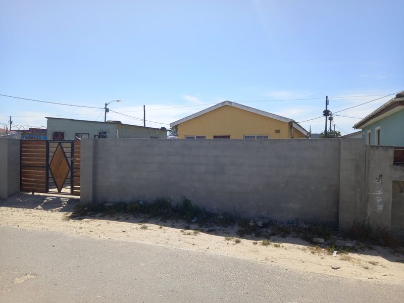 2 Bedroom House for Sale in Mfuleni - Photo 2