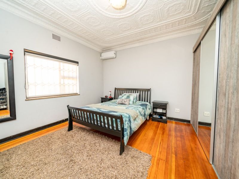 3 Bed House for Sale – Spacious Family Home with Flatlet in Secure Gated Area - Photo 2