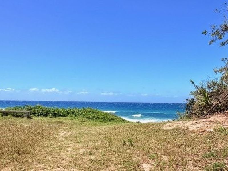 Elegant Beachfront Living with Panoramic Sea Views in Shelly Beach  - Photo 4