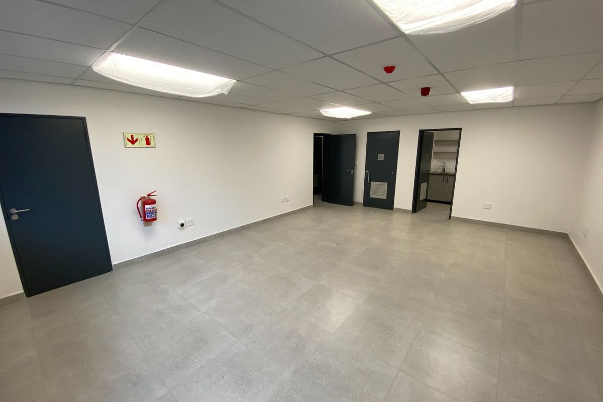 Modern Warehouse Available In Samrand - Photo 4