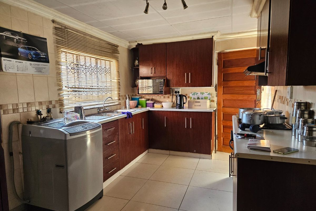 Daveyton 4 Room house for sale - Photo 4