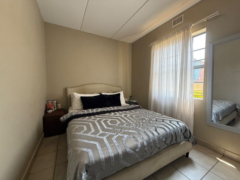 Immaculate 2 Bedroom Groundfloor Apartment For Sale - Photo 10