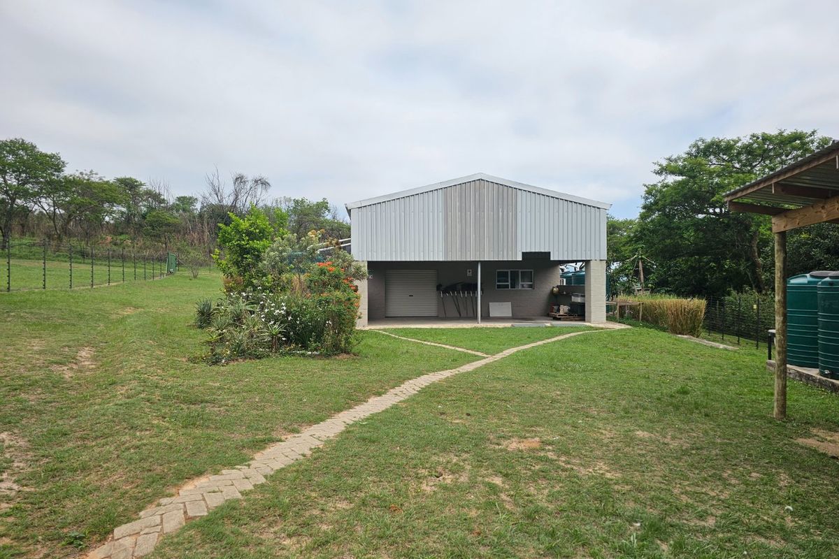 Lifestyle Farm, Close to N4, Beautiful Homes, Water Rights - Photo 5