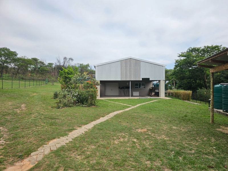 Lifestyle Farm, Close to N4, Beautiful Homes, Water Rights - Photo 5