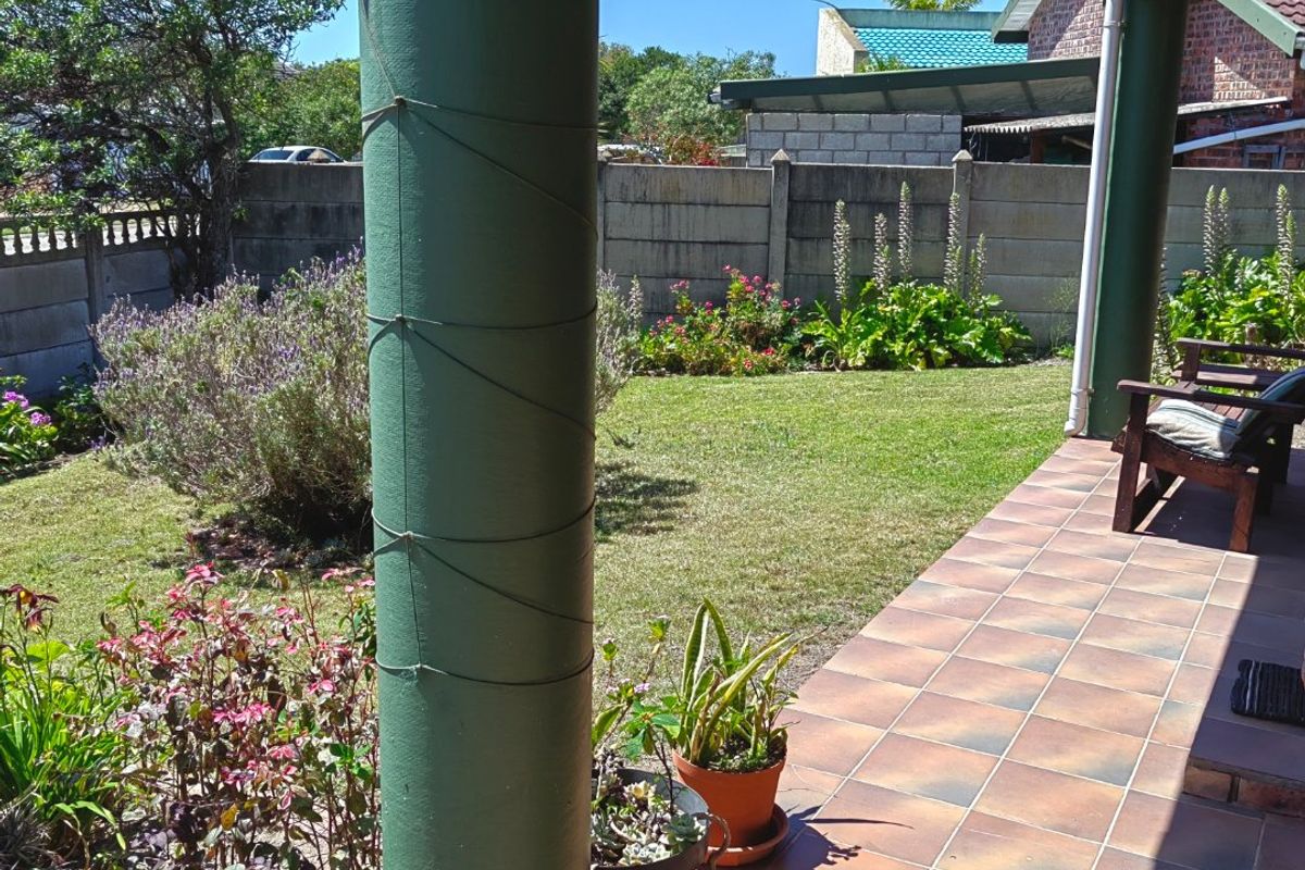 2 Bedroom House For Sale in Aston Bay - Photo 3