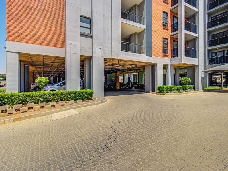 1 Bed Flat for Sale – Secure & Stylish Living - Photo 5