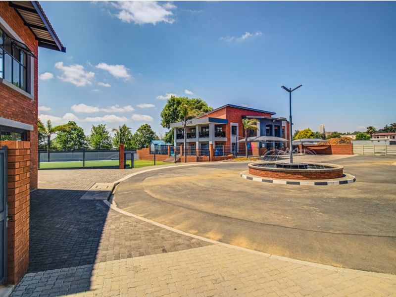 1 Bed Flat for Sale – Secure & Stylish Living - Photo 3