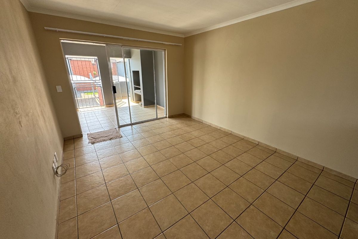 Neat and Cozy Starter Home with Modern Features - Photo 2