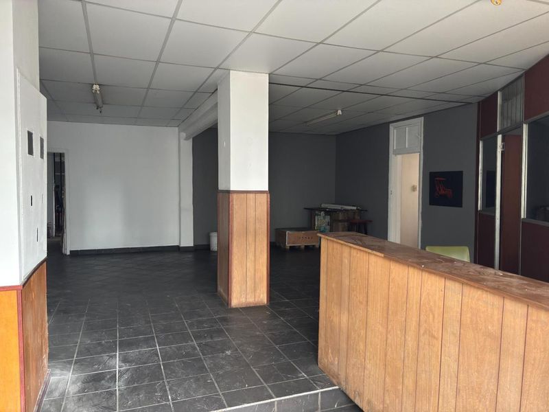 Commercial Property To Let In Congella, Durban - Photo 4