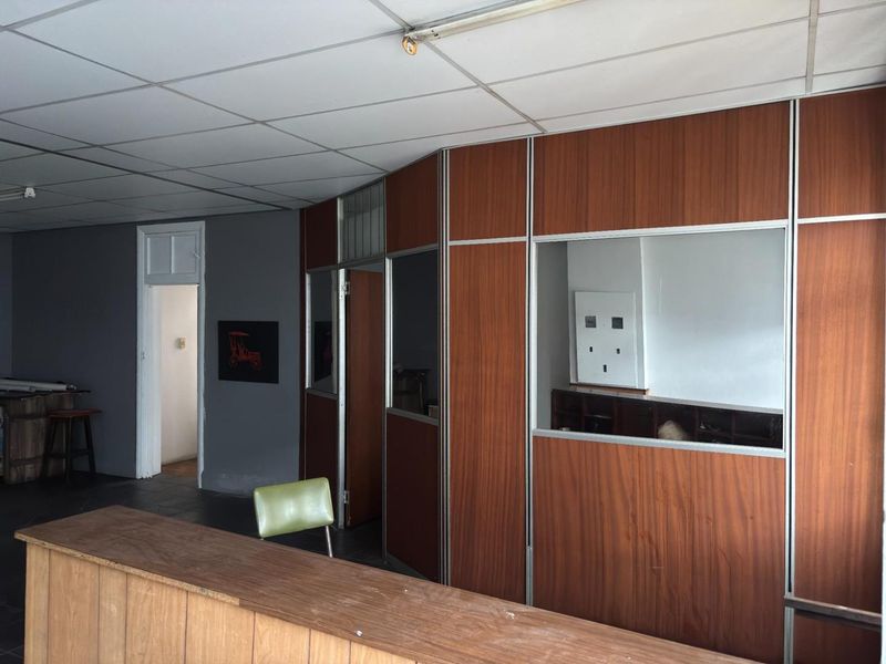 Commercial Property To Let In Congella, Durban - Photo 5