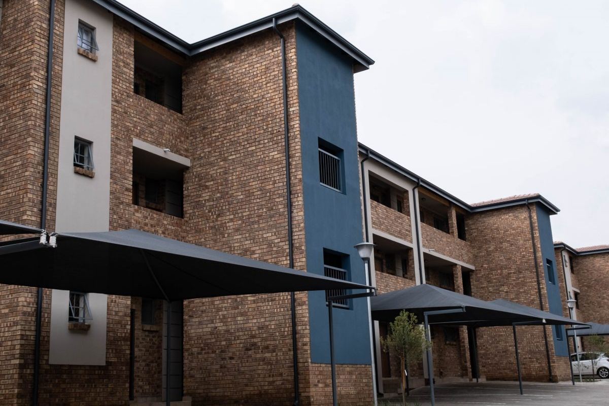 Reduced! 2-Bedroom Apartment for Sale – Villa Bianco, Amberfield, Centurion  Transfer Costs Included | Secure Estate Living | Excellent Investment Opportunity - Photo 4