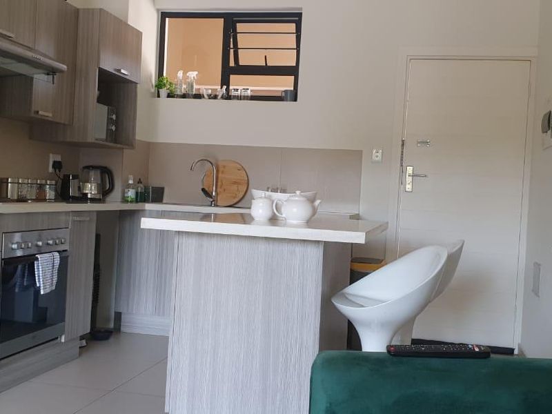 1 Bedroom and 1 Bathroom apartment for sale in boksburg - Photo 5