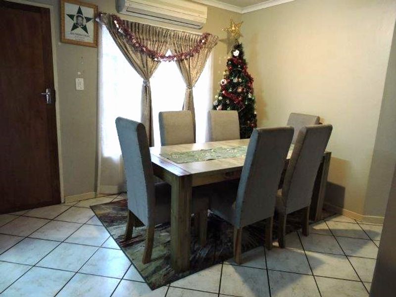 The Right Address – Highly Recommended! - Photo 7