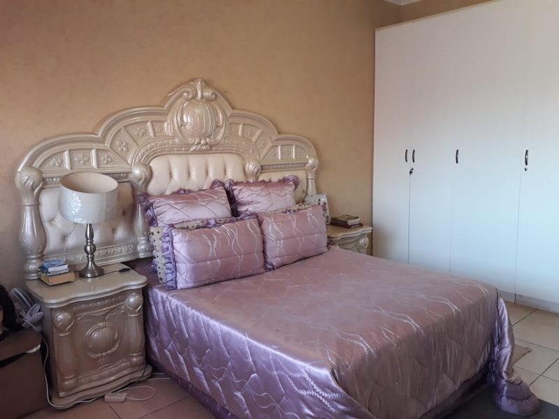 Apartment for sale in the heart of Troyeville. - Photo 6