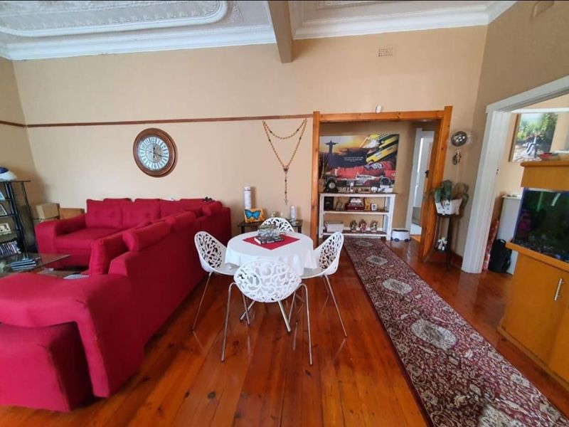 Spacious 3-Bedroom Home in the Heart of Kensington! - Photo 8