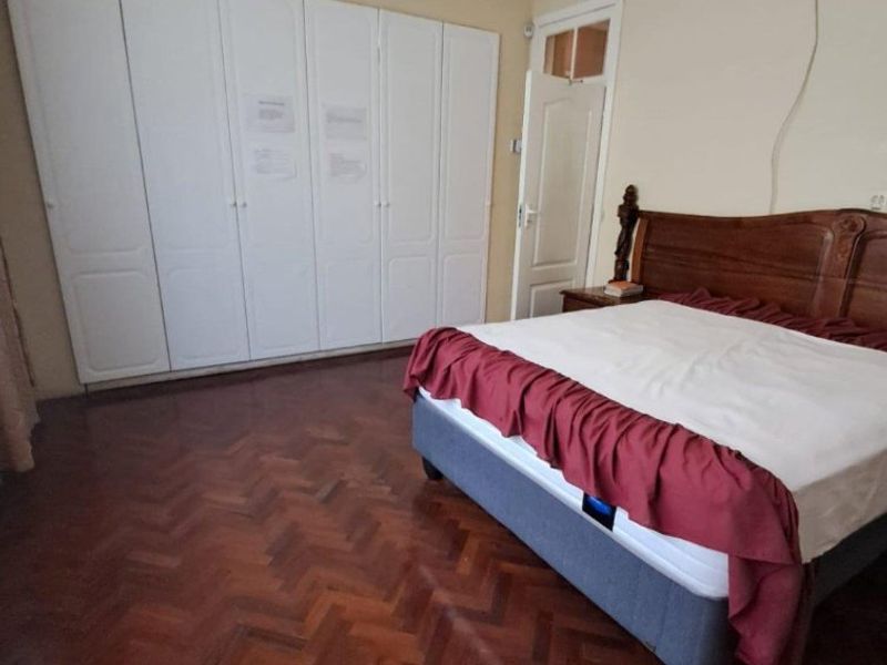 Spacious Family Home with Cottage for Sale in Kensington, Johannesburg - Photo 8