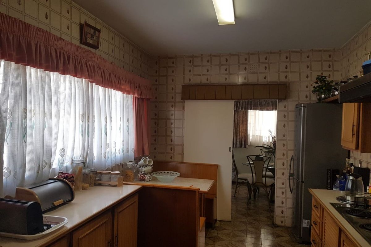Solid and well maintained property in Kensington - Photo 5