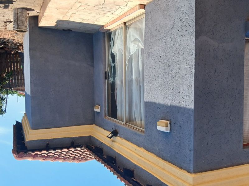 A beautiful house. Beautifully situated.  - Photo 10