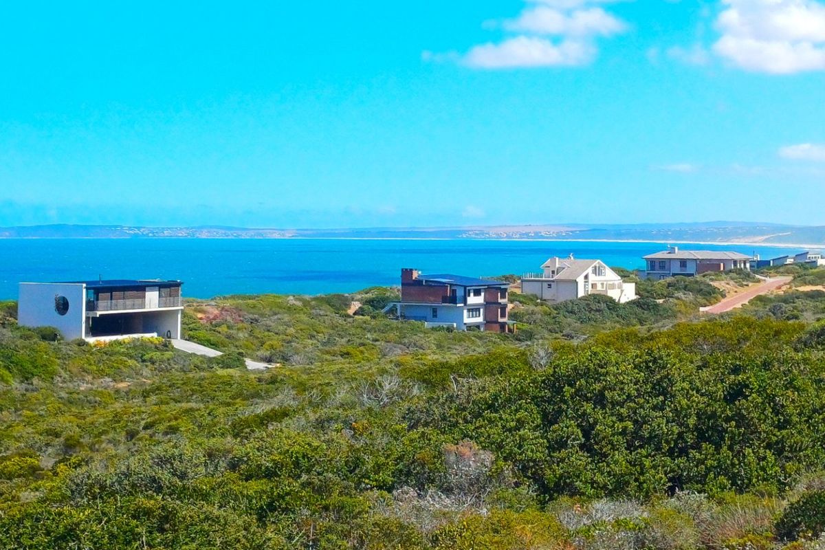 Uninterrupted Ocean Views. A Gem in Fisherman’s Village - Photo 2