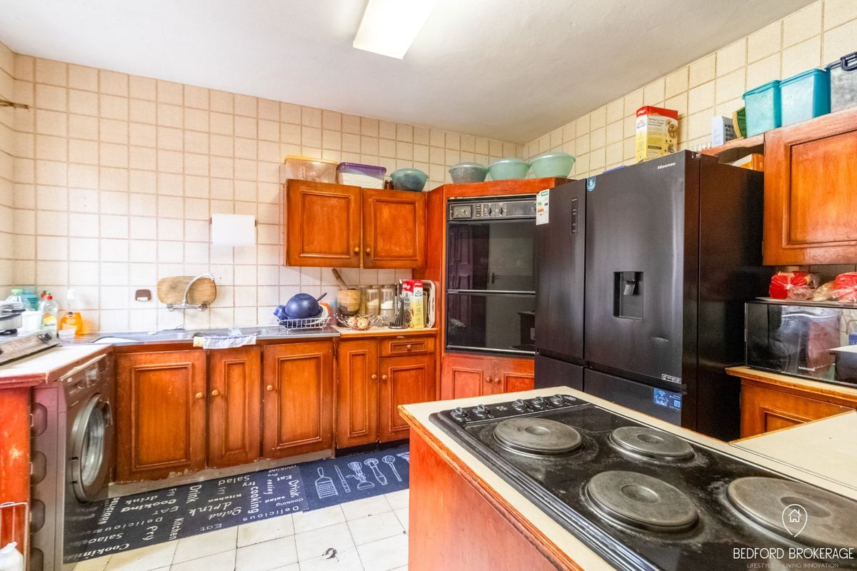 Modern 3-Bedroom Townhouse To Rent in Secure Lyngate Complex - Photo 5