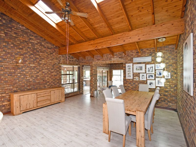 Home Business Potential, Separate Flatlet!  - Photo 8