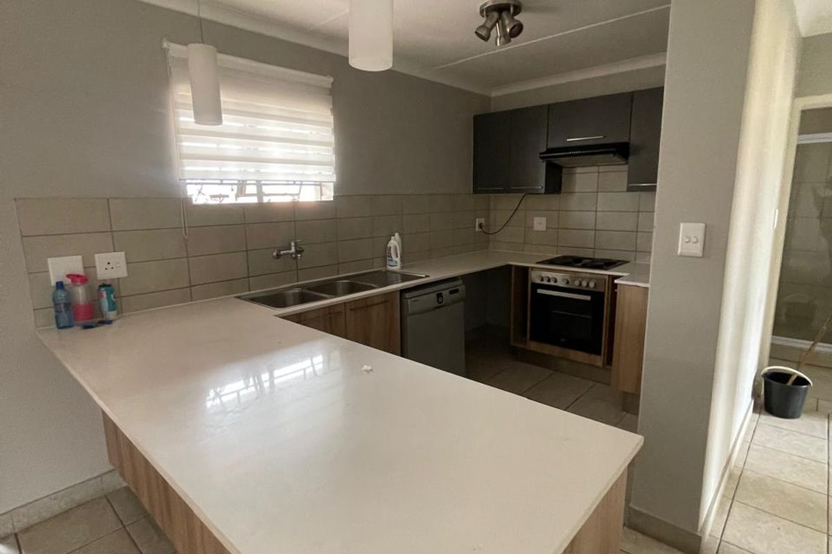 TWO BEDROOMS AND ONE FULL BATHROOM - Photo 2