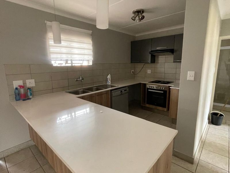 TWO BEDROOMS AND ONE FULL BATHROOM - Photo 2