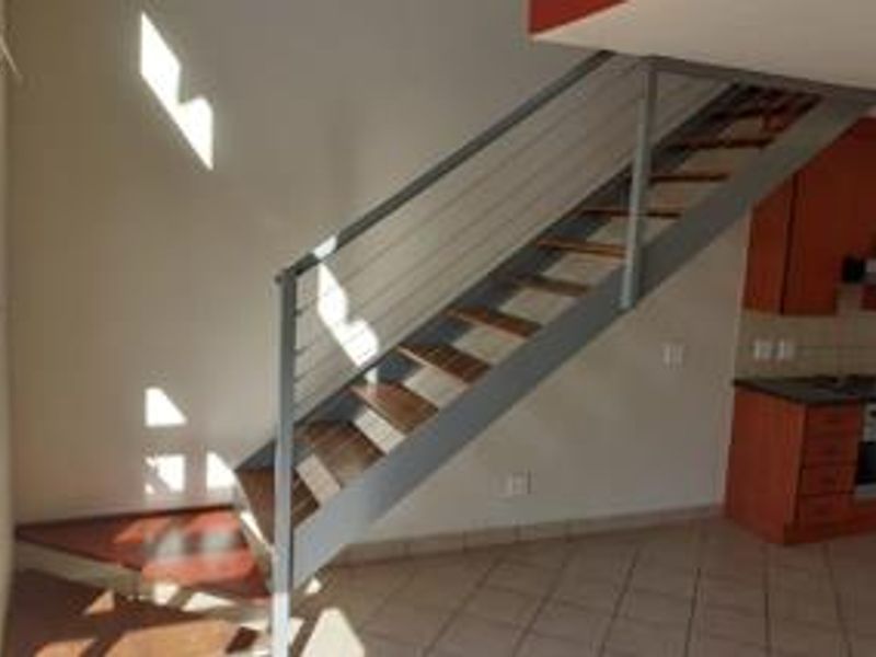 Chic Loft Living in a Secure Hazeldean Complex with Prime Amenities! - Photo 5