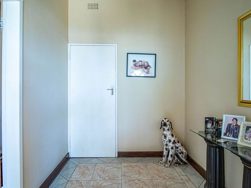 Versatile Family Home with Income Potential and Exceptional Space. - Photo 6