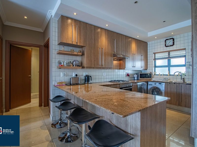 Modern North-Facing 2-Bedroom Apartment For Sale - Photo 6