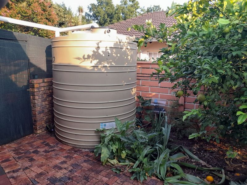 "3-bedroom home for sale in a sought-after area of Old Vaalpark." - Photo 9