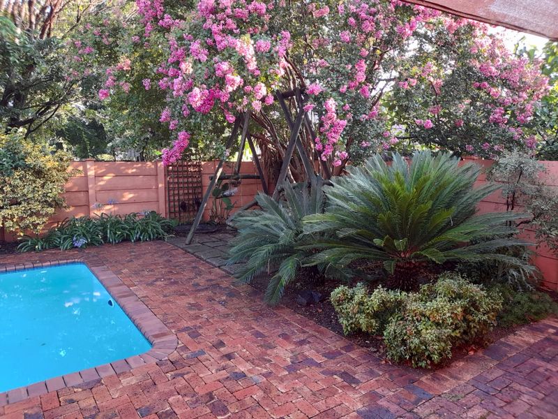 "3-bedroom home for sale in a sought-after area of Old Vaalpark." - Photo 8
