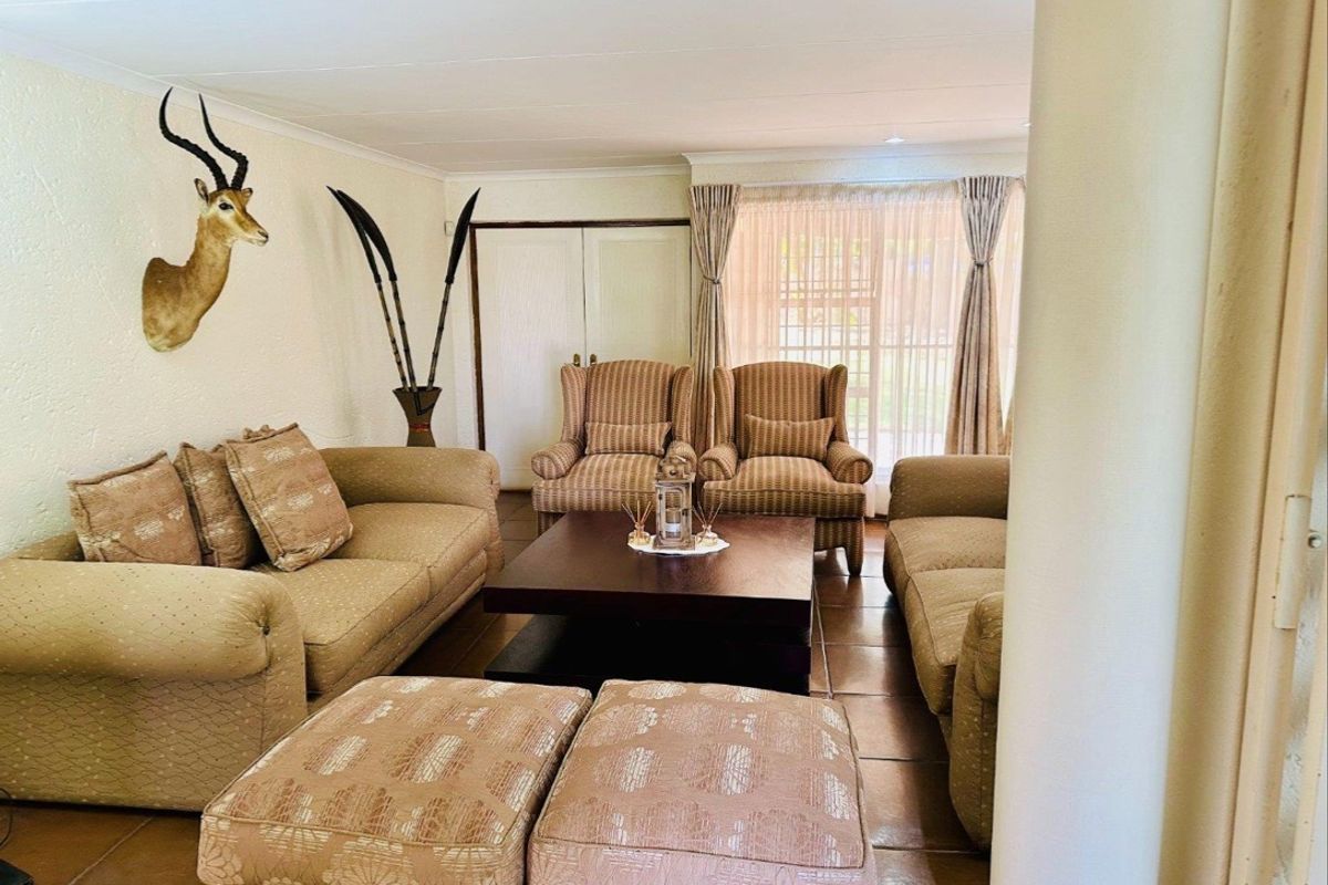 3 Bedroom House for Sale - Photo 4