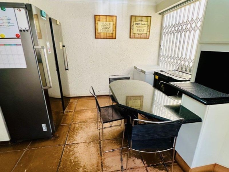 3 Bedroom House for Sale - Photo 10