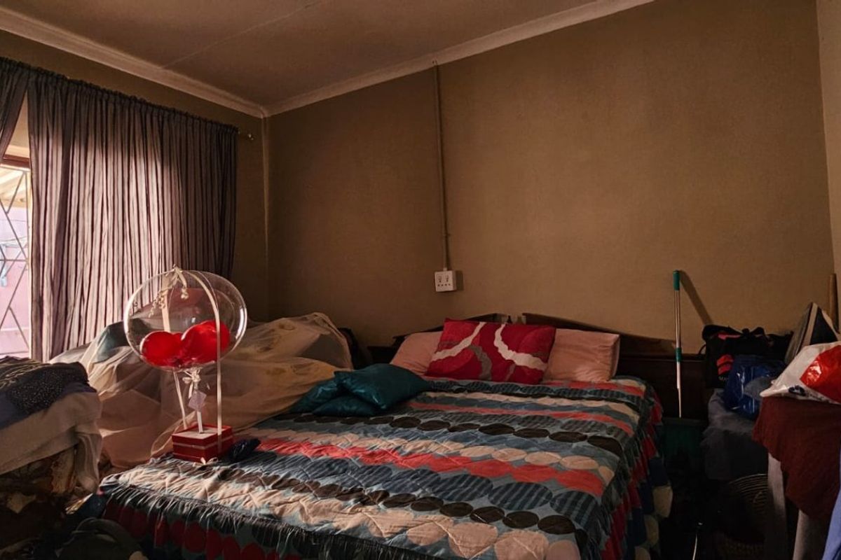 ***Exclusive Mandate ***  2-Bedroom Simplex in a Tranquil Complex - Photo 5