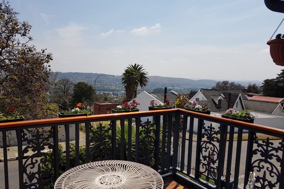 Kensington Charm - Photo 2