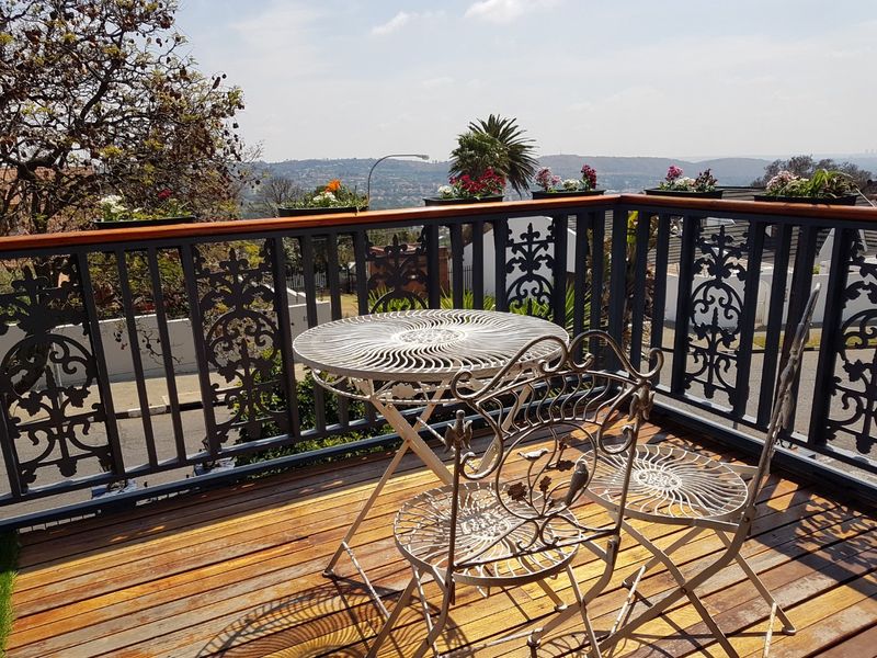 Kensington Charm - Photo 8