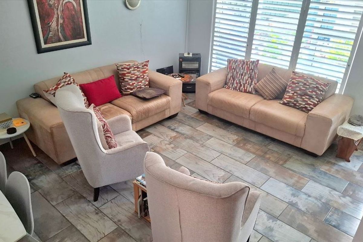 Elegant Home with Timeless Charm and Comfort - Photo 2