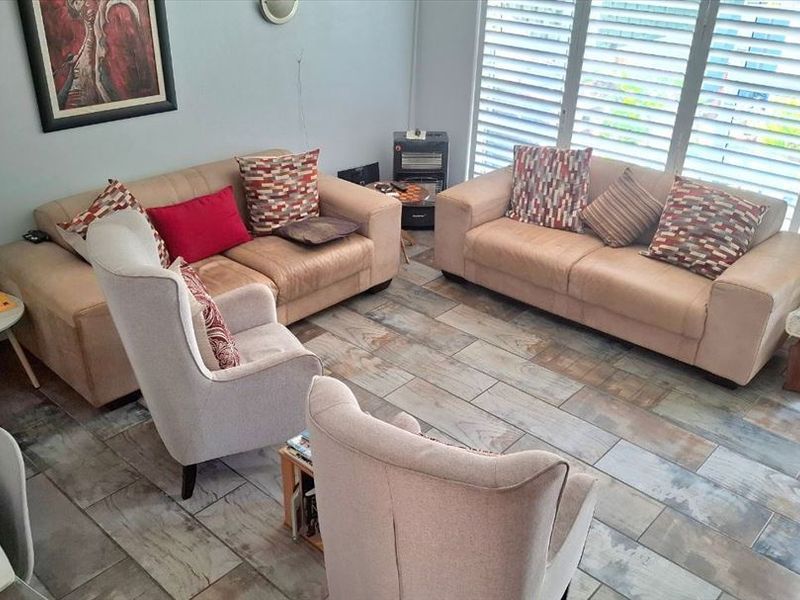 Elegant Home with Timeless Charm and Comfort - Photo 2