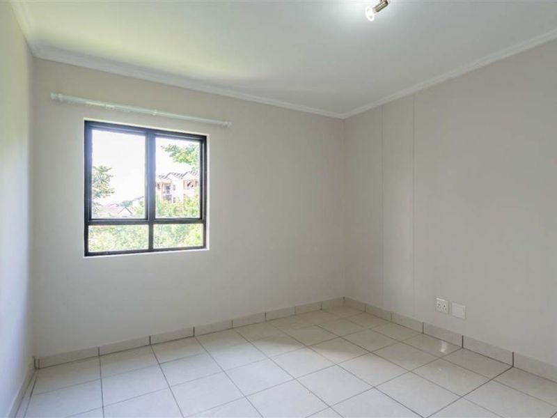 2 Bedroom,1 Bathroom Apartment For Sale in Sherwood, Durban - Photo 8