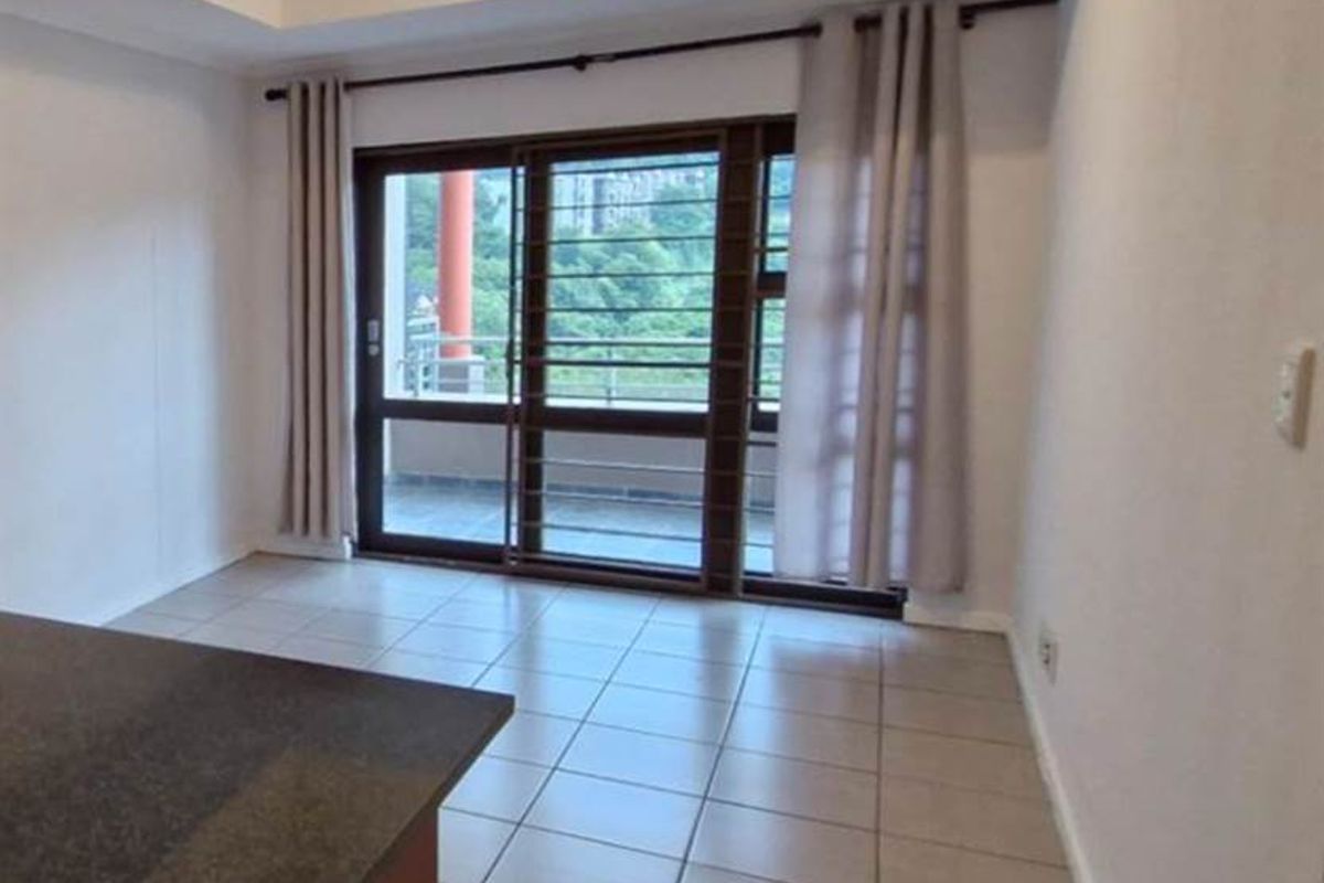 2 Bedroom,1 Bathroom Apartment For Sale in Sherwood, Durban - Photo 4