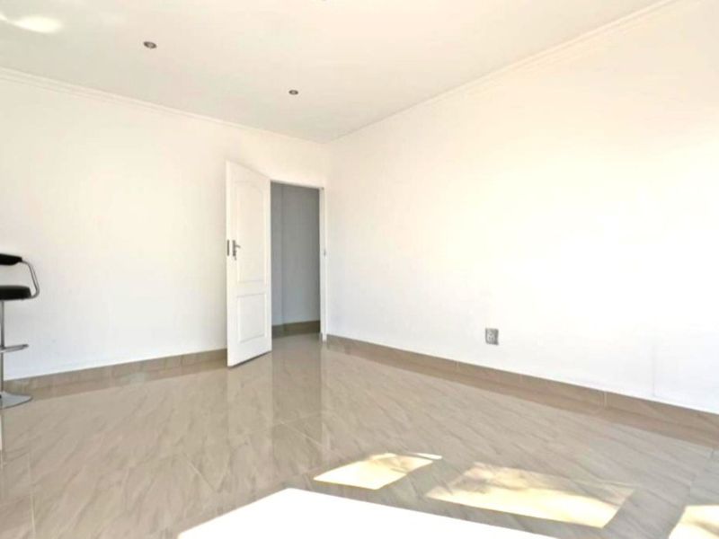 Charming Double-Storey Home in Prestigious Stanger Manor  - Photo 9