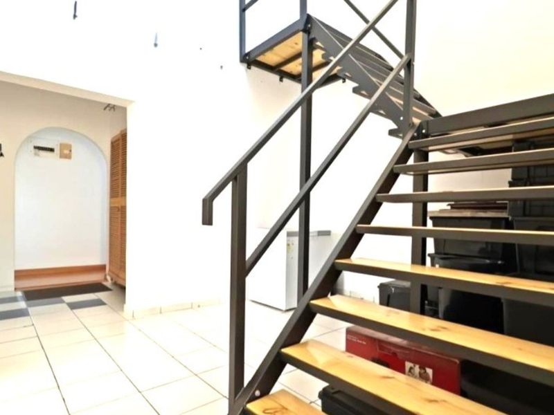 Charming Double-Storey Home in Prestigious Stanger Manor  - Photo 6